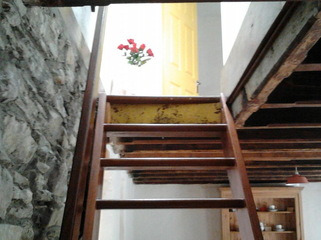 Westland Traditional Cottage Dated 1700'S Ardea Номер фото